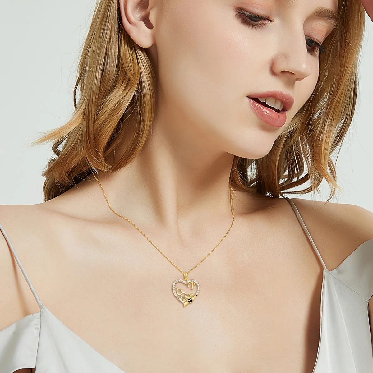 How to Choose the Perfect 14K Gold Necklace for Your Style and Budget